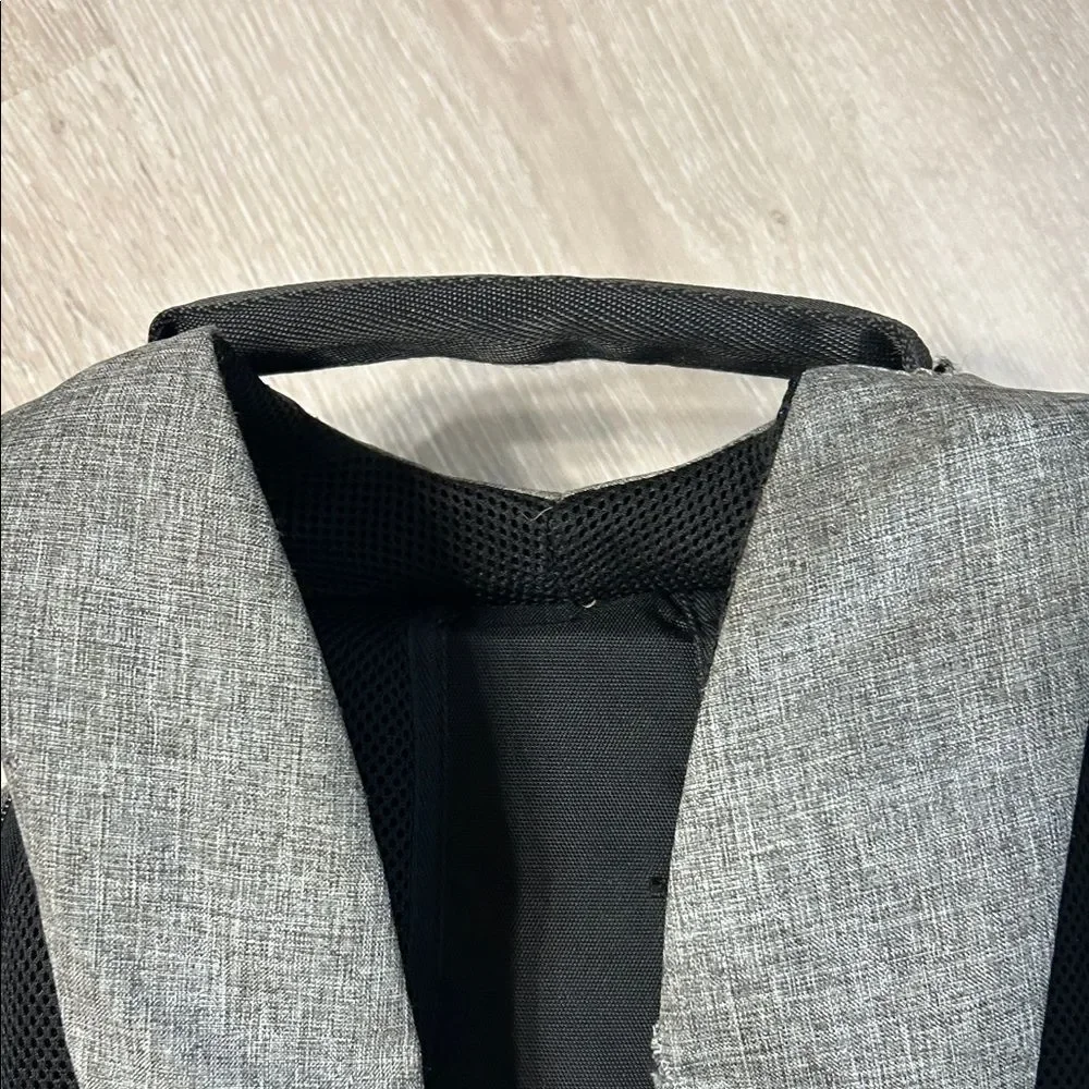 Mark Ryden Anti-Theft Fresh Laptop Backpack Gray and Black